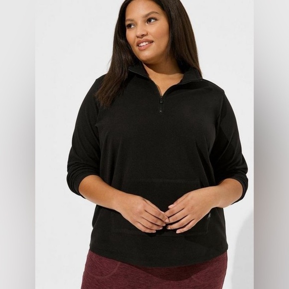 TORRID | HappyCamper SuperSoft Performance Micro Fleece Active Pullover | Size 1 - Picture 2 of 5